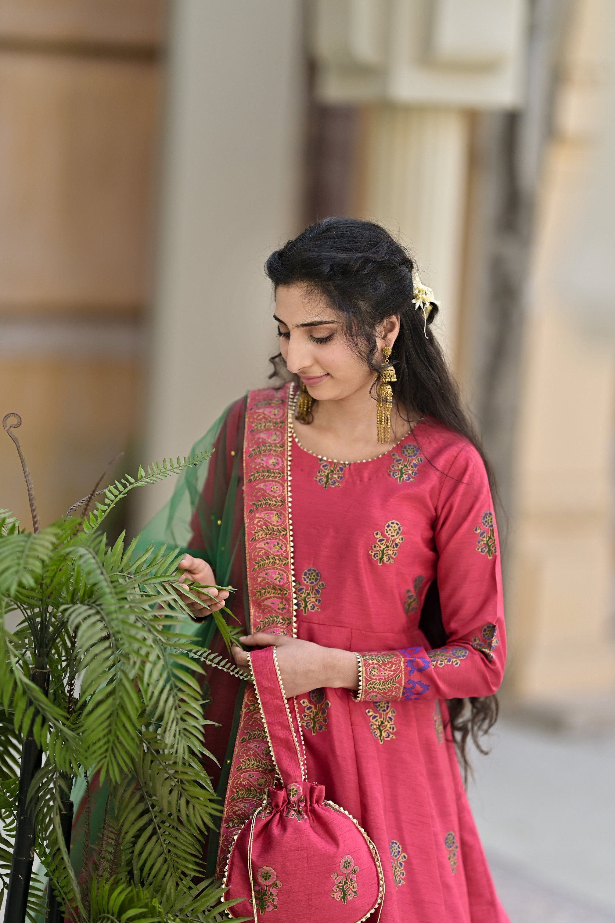 NOOR-E-NAZAR